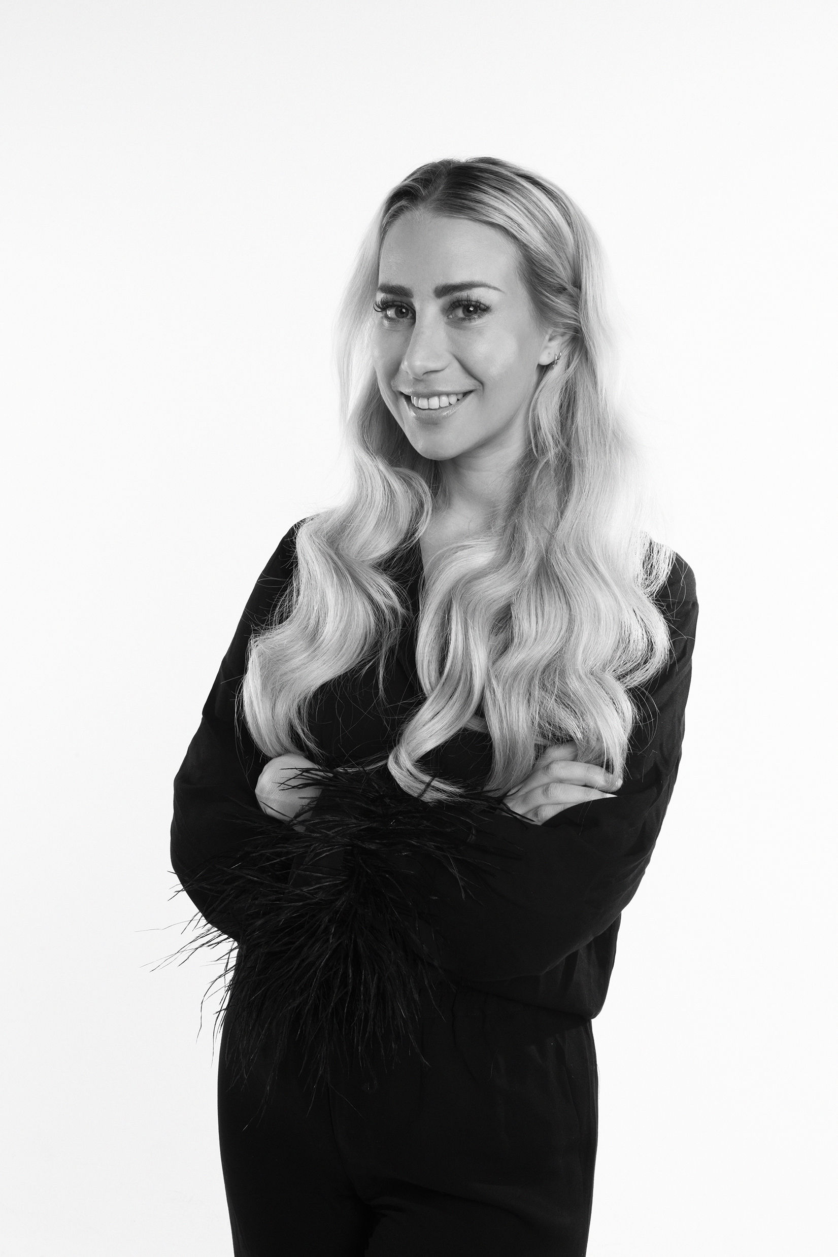 Olivia Phillips Appointed Editor in Chief of Harper's BAZAAR Arabia ...